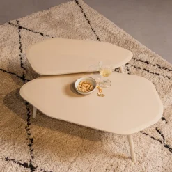 DAVINA Table basse organique en bois