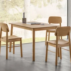 HEM Table à manger 4 personnes en bois