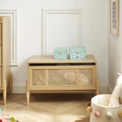 LILOU Coffre de rangement enfant en bois et cannage L74cm