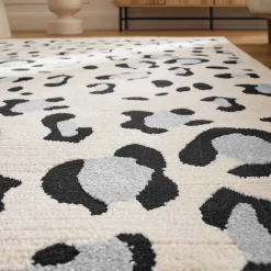 NOMAD Tapis contemporain à motifs léopard