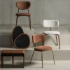 TRAVIS Lot de 2 chaises en tissu et pieds marron