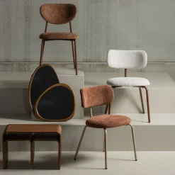 TRAVIS Lot de 2 chaises en tissu et pieds marron